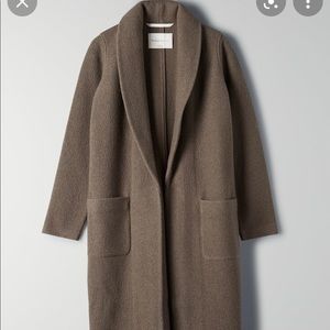 Aritzia The Group by Babaton Luxe Lounge Jacket